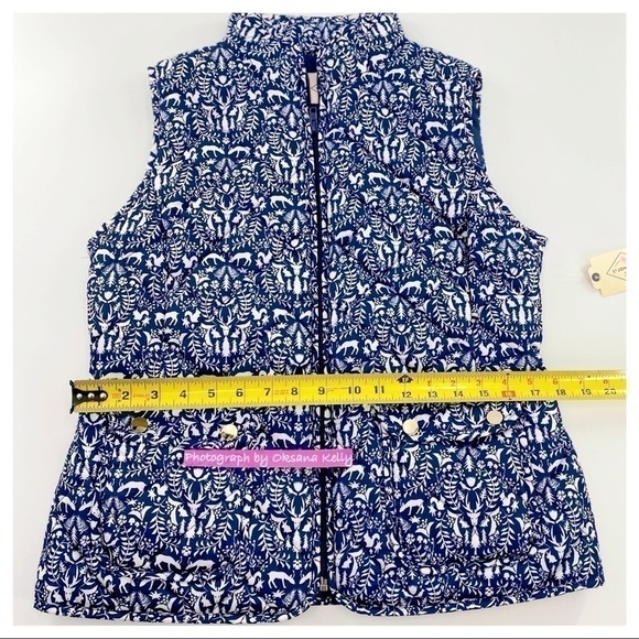 St. Johns Bay Navy Blue Woodland  quilted Vest szS - Picture 3 of 8